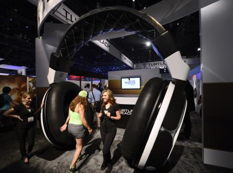 NYC: One-in-4 who listen to loud headphones report hearing problems. Attendees enter through giant headphones at the Turtle Beach display during E3, the Electronic Entertainment Expo held at the LA Convention Center in Los Angeles on June 11, 2013. UPI/Phil McCarten 