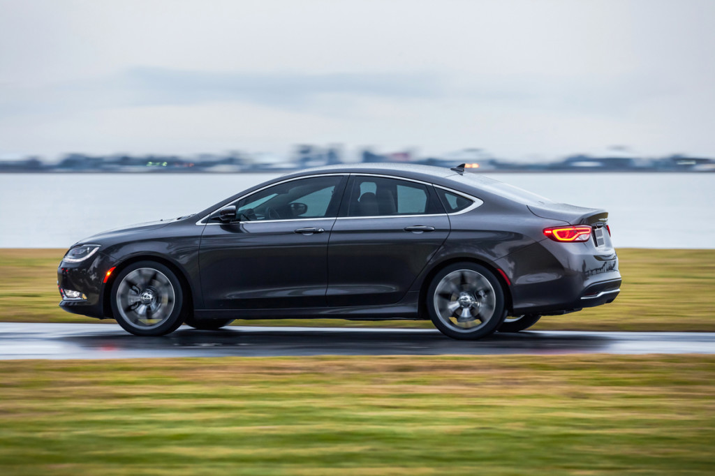 2015 Chrysler 200C