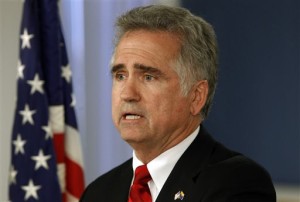 FILE - June 15, 2011 file photo shows Superintendent of Public Instruction John Huppenthal in Phoenix. Huppenthal says he is the author behind several anonymous blog posts that referred to welfare recipients as "lazy pigs" and Planned Parenthood as the cause of abortions among African-Americans, and that he sincerely regrets if his comments offended anyone.  The comments date back to 2011 and were posted on political blogs. They touched on issues such as education, the economy, immigration and health care. (AP Photo/Ross D. Franklin, file)