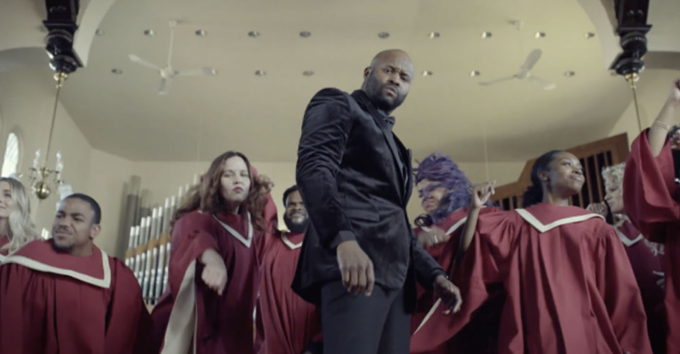Shannon Sanders and the Nashville Urban Choir in the video for ‘Fight On.’