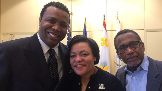 (l-r) New Orleans Data News Editor Edwin Buggage, New Orleans Mayor Latoya Cantrell, and New Orleans Dataa News Publisher, Terry Jones. (Photo by: ladatanews.com)