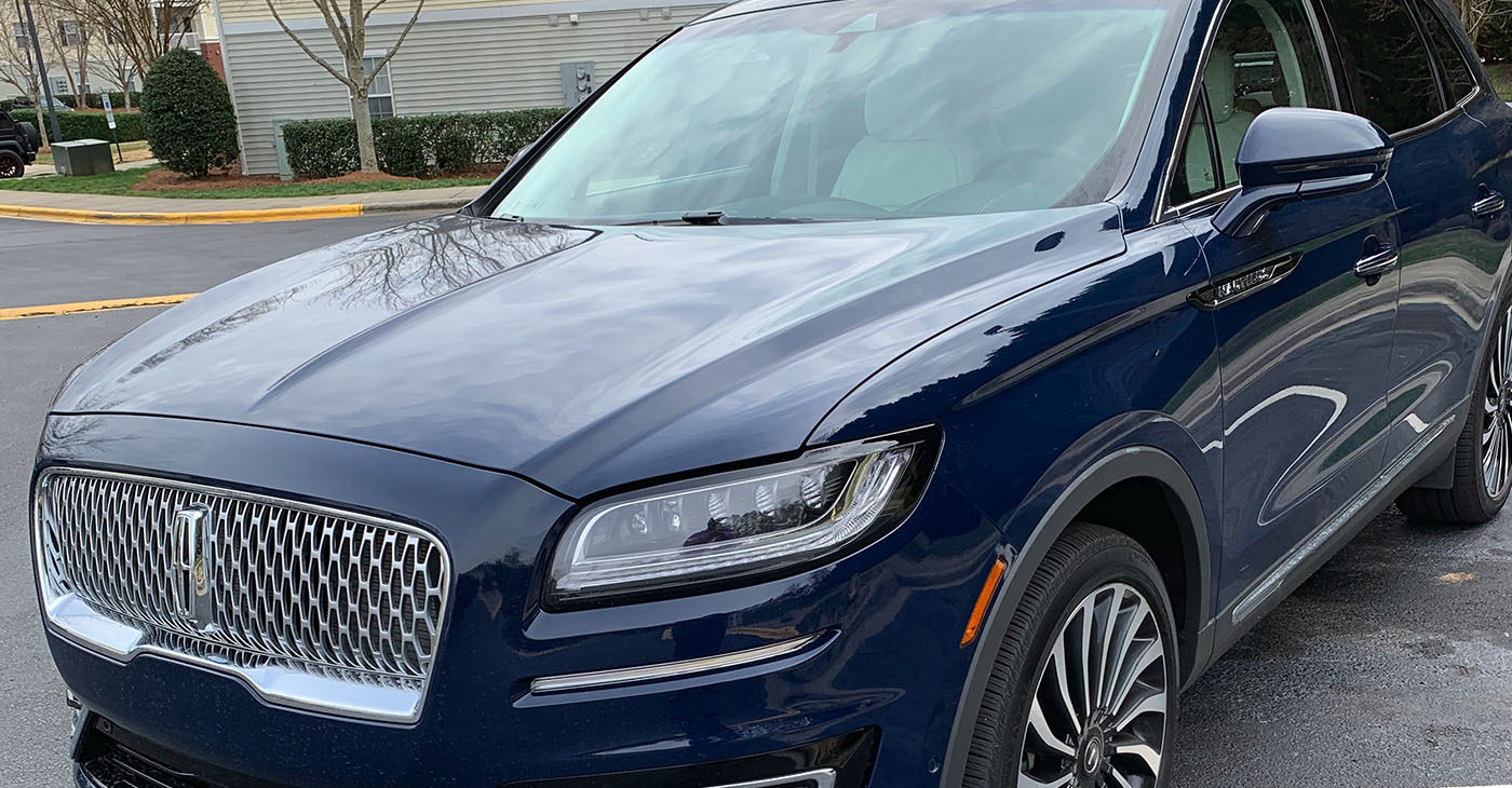 The Nautilus does not scream at you but instead exudes an upscale, luxurious look. It has the corporate face shared by the Continental and Navigator, but for me seems to make the best use of the face.