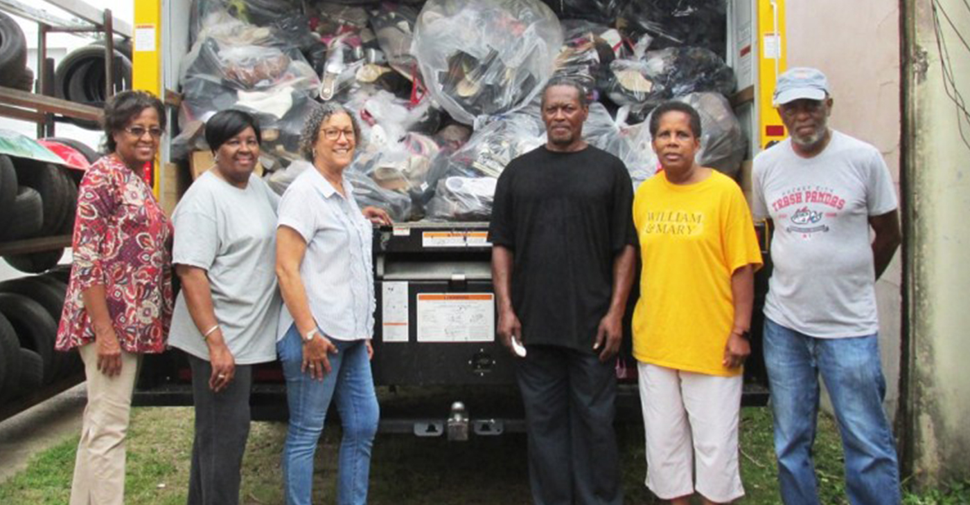 L. to R: Darlene Robinson, Mildred Gill, Carol Zippert, Dean Williams, Nancy and Eddie Cole