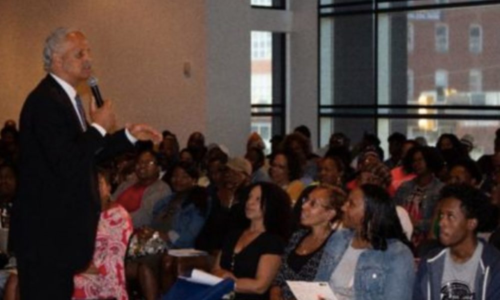Potential homebuyers turned out in droves to receive know-how, financial assistance through landmark program (Photo by: chicagodefender.com)