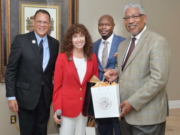 Tomas Lopez, Tournament of Roses President Laura Farber, Southern Univ. Director of Bands Kedric D. Taylor and Southern University President-Chancellor Dr. Ray L. Belton.