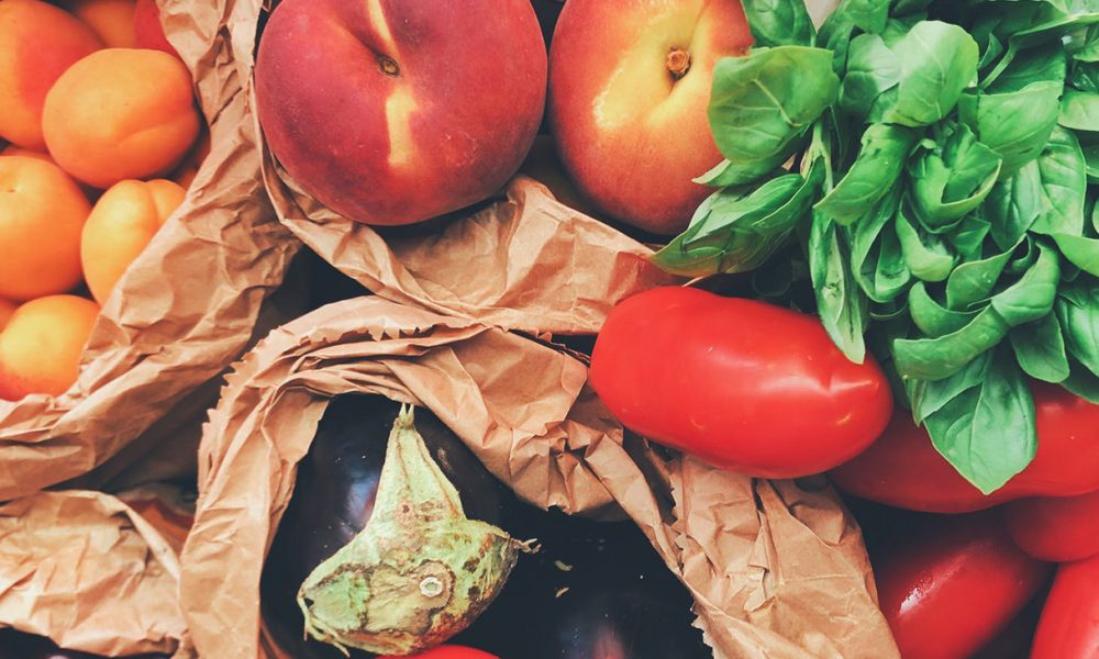 Fruits and vegetables (Photo by: Oleg Magni | pexels.com)