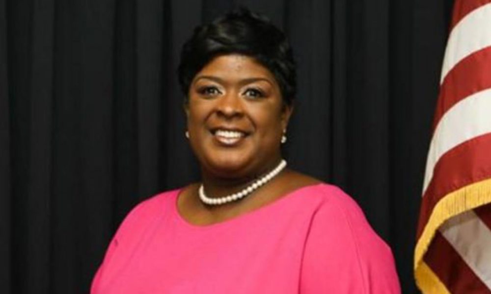 Dr. Lisa Herring