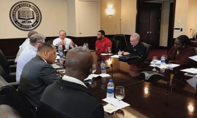 U.S. Senator Tom Carper (D-Del.) joined Delaware State University’s Executive Vice President and Provost, Dr. Tony Allen, faculty and students to discuss the Fostering Undergraduate Talent by Unlocking Resources for Education (FUTURE) Act