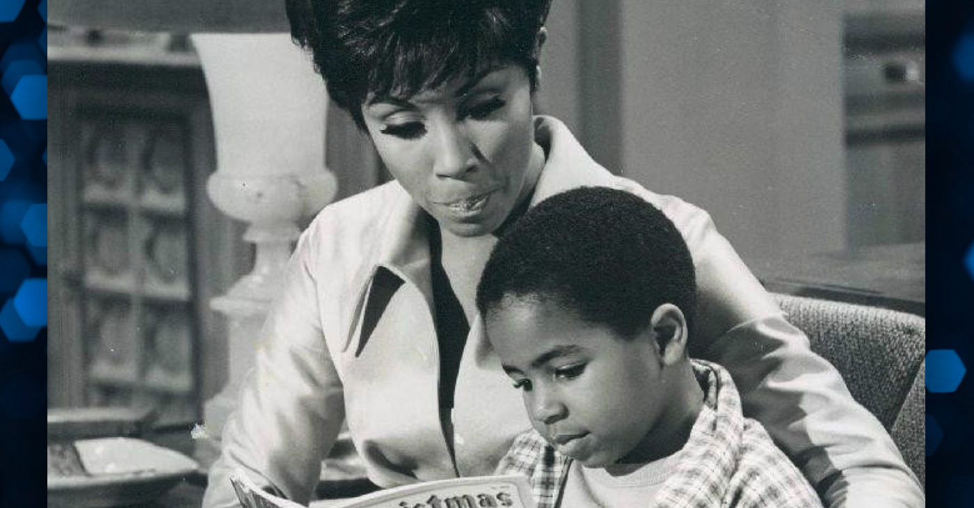 Carroll starred as nurse Julia Baker in “Julia,” the hit NBC show that aired from 1968 to 1971. The program aired on NBC from 1968 to 1971. (Photo: NBC Television / Wikimedia Commons)