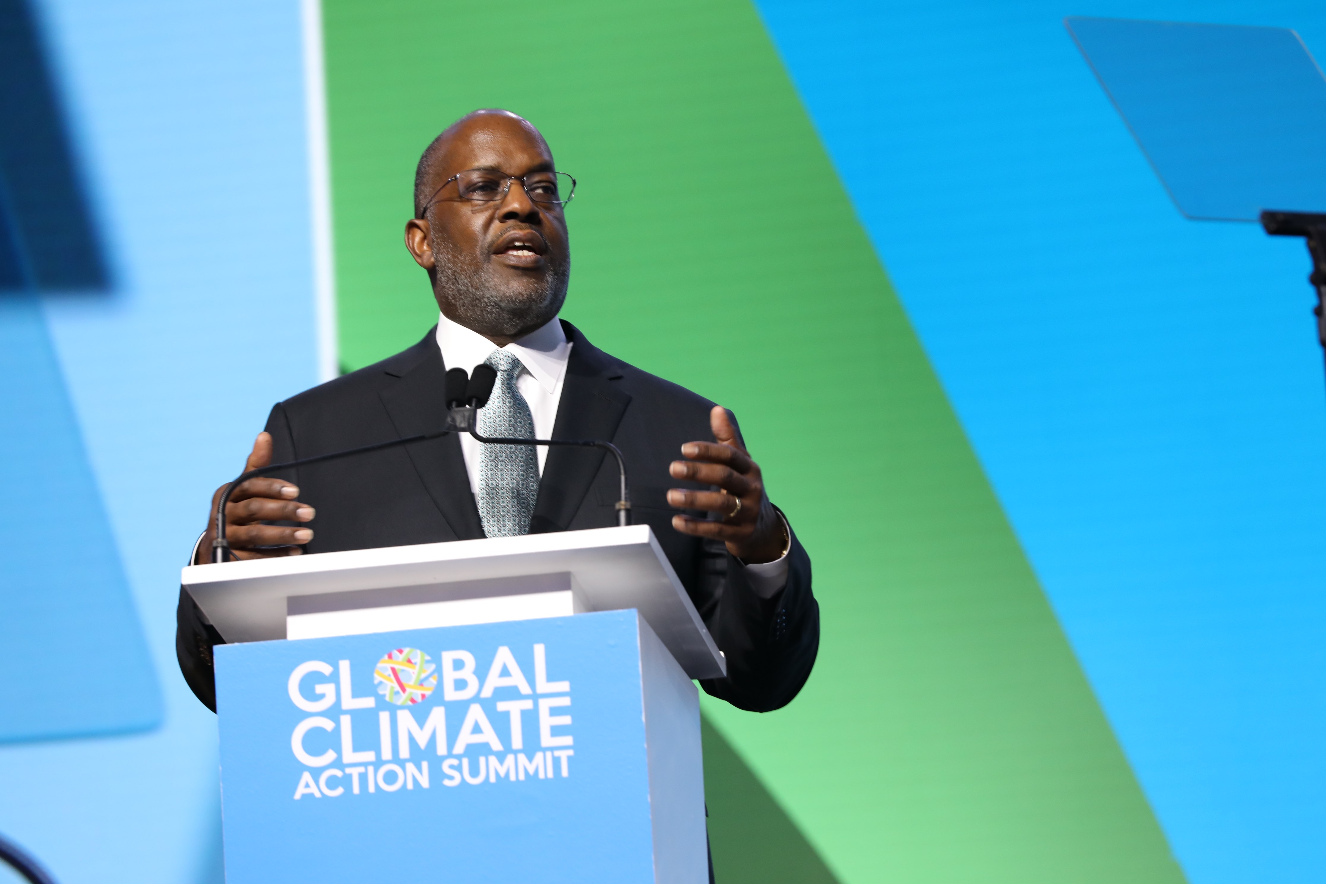 Bernard Tyson, Kaiser Permanente CEO, Dies at 60 (Photo: Credit: Global Climate Action Summit, Nikki Ritcher Photography / Wikimedia Commons)