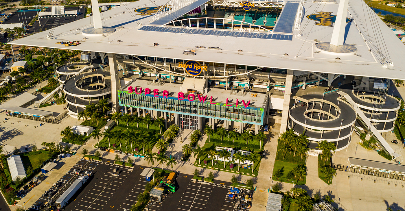 Miami, FL, USA — Aerial photo Miami Hard rock Stadium hosting 2020 Super Bowl LIV (Photo: iStockphoto / NNPA)