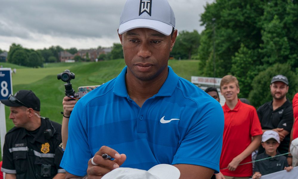 Woods could easily wait until Monday, April 4, before the tournament, before the groups for the first two rounds are announced, before announcing his intentions.