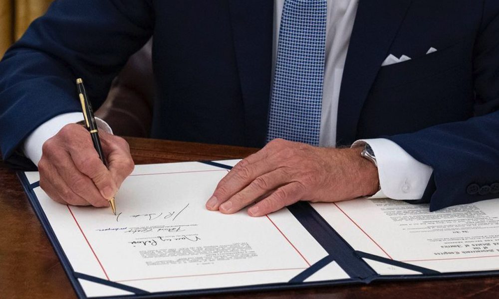 The president’s order seeks to help by safeguarding the privacy of patients and their information. (Photo: The White House on Instagram)