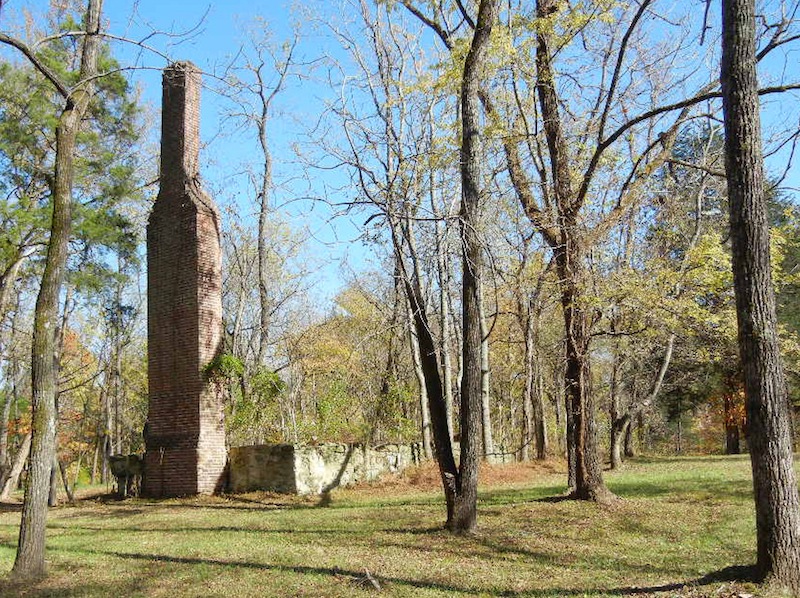 The Woburn Plantation Manor House Remains & Burwell Cemetery
