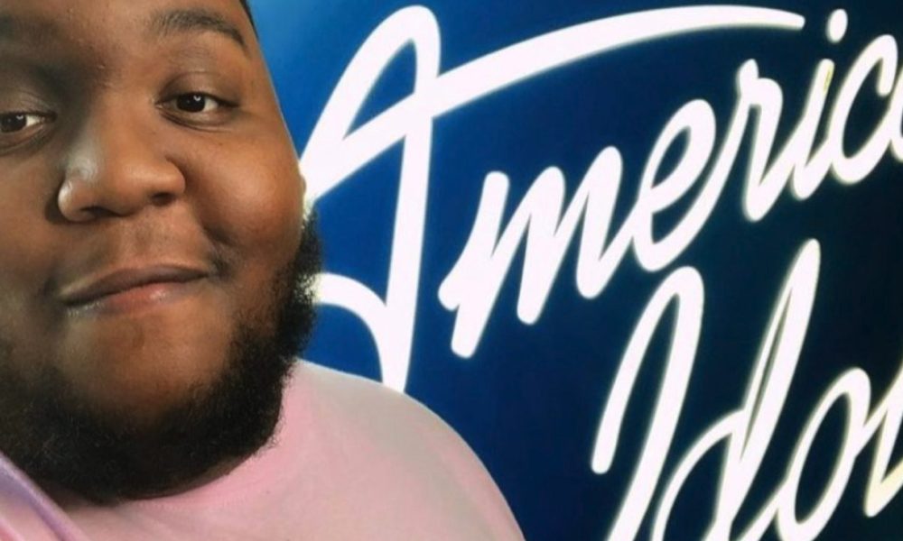 Many people offered their condolences and showed love to the singer on social media.