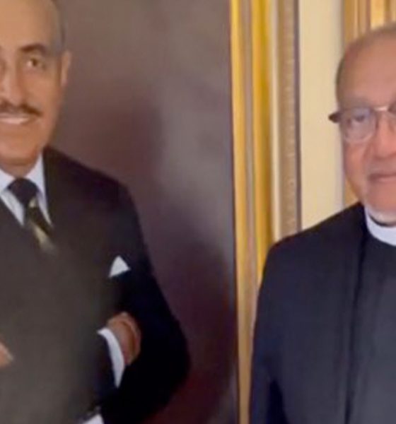 NNPA president and CEO, Dr. Benjamin F. Chavis Jr. touring the portrait gallery prior to his induction into the Martin Luther King Jr. International College of Ministers & Laity at Morehouse College,