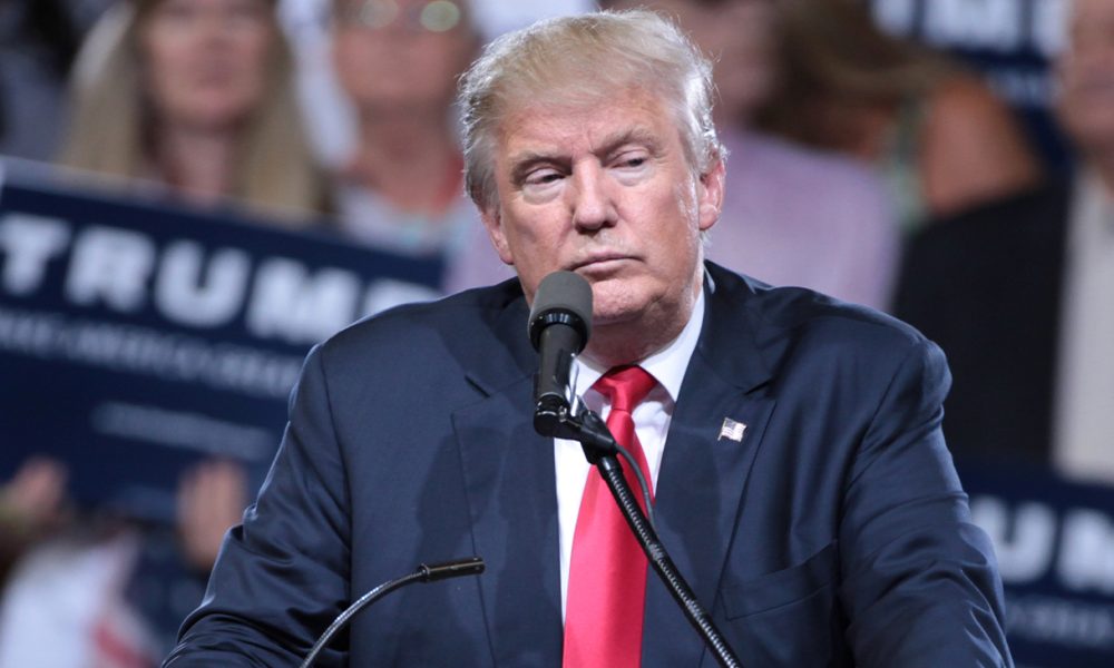 Donald Trump speaking with supporters at a campaign rally at Veterans Memorial Coliseum at the Arizona State Fairgrounds in Phoenix, Arizona. (Photo: Gage Skidmore / Wikimedia Commons)