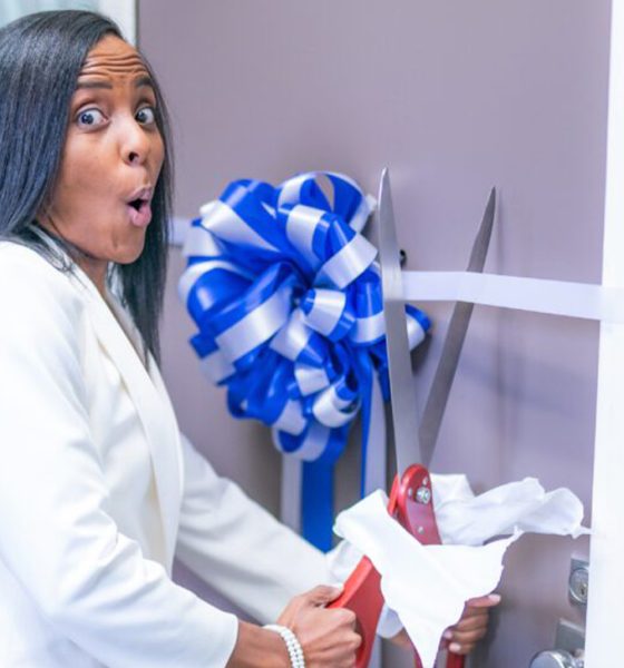 Dr. Marie Feagins cuts the ribbon to her new office. (Photo: MSCS Website)