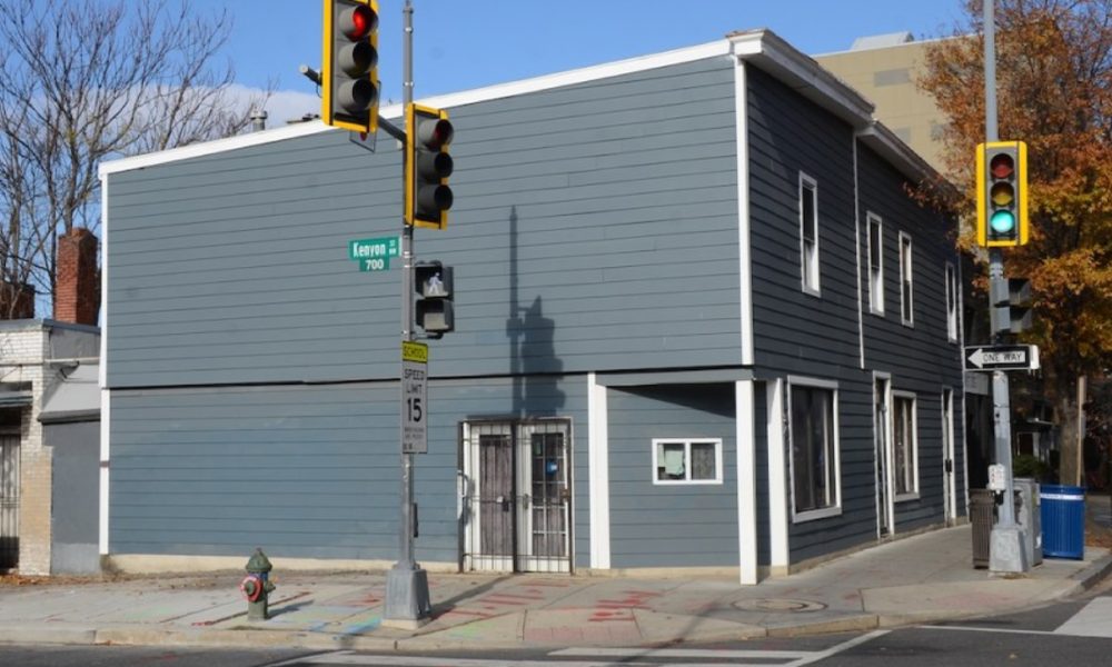 Romeo Morgan, owner of Morgan’s Seafood, located at the intersection of Georgia Avenue and Kenyon Streets in Northwest, has been advocating for Black entrepreneurs who are dealing with what he calls false vacancy notices and unfounded complaints. (Roy Lewis/The Washington Informer)