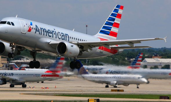 American Airlines A319 taking off at Charlotte Douglas International Airport