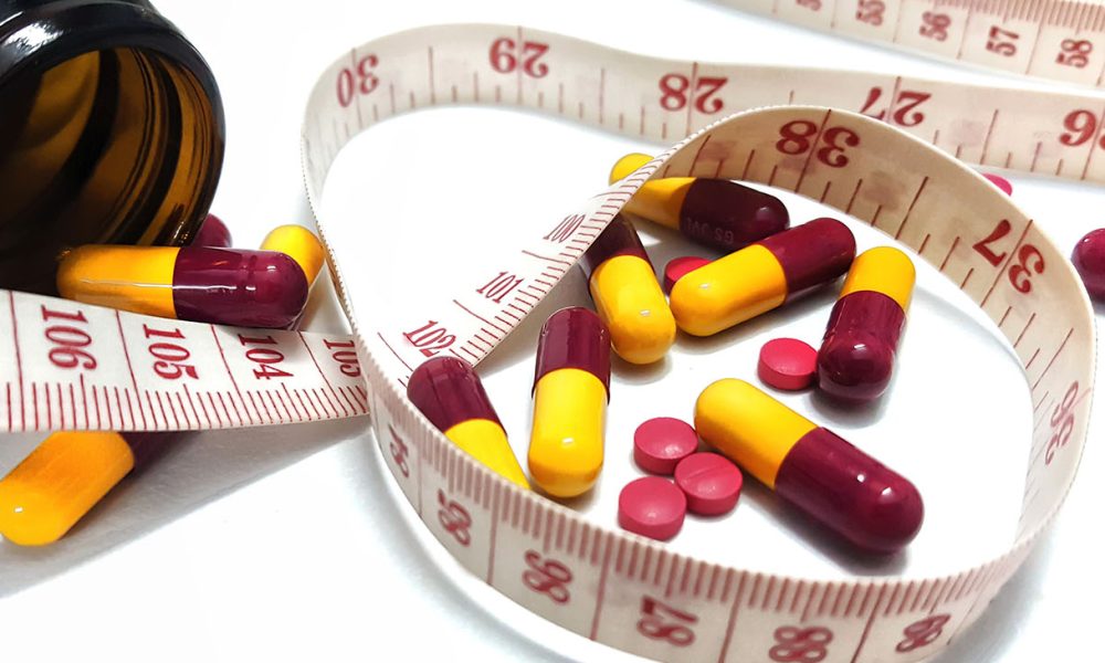 Weight loss pills are harmful to health.Diet pill and lose weight (Photo Credit By Nalin Prutimongkol)