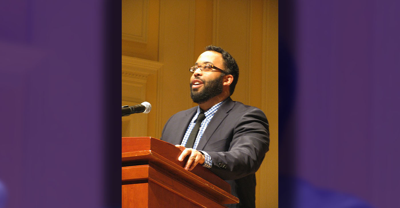 Kevin Young reading at the Library of Congress (Photo provided by Wikimedia Commons)