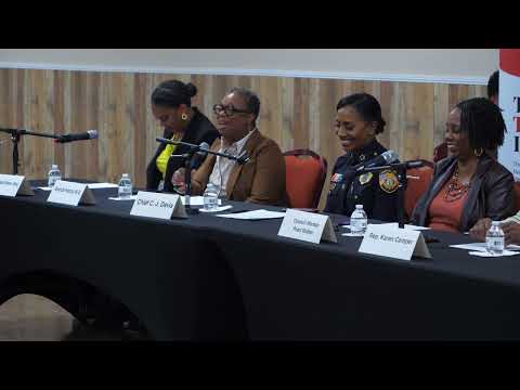 Influential women leaders gather for Tri-State Defender community forum.