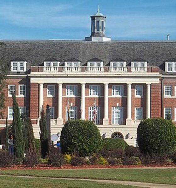 Tallahassee, Florida: Florida A&M University: Lee Hall (Wikimedia Commons / Photo by Ebyabe)