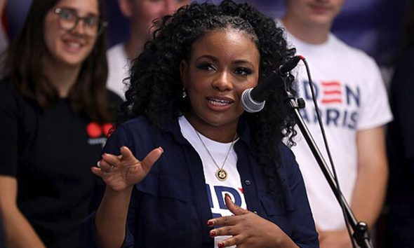 U.S. Congresswoman Jasmine Crockett speaking with attendees at an office opening for the Joe Biden for President campaign in Phoenix, Arizona. (Wikimedia Commons / Photo by Gage Skidmore)