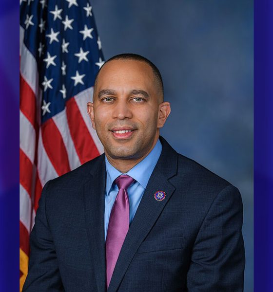 Official Portrait of Rep. Jefferies (Wikimedia Commons / Photo by Office of Representative Hakeem Jeffries)