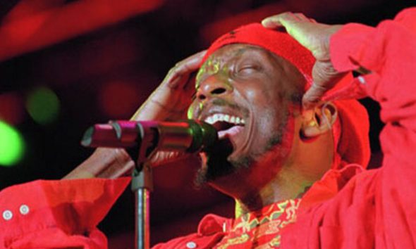 Jimmy Cliff in concert (Wikimedia Commons / Photo by Philippe Jimenez)