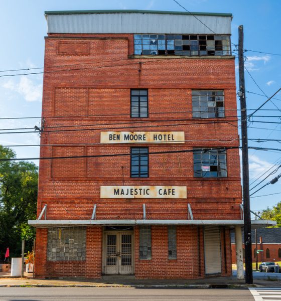 The four-story Ben Moore Hotel offered food & lodging, a safe place for meetings, and a vibrant social life free from the bigotry and hostilities of the racism of the 1940s, ‘50s and ’60s. Photo courtesy The Conservation Fund.