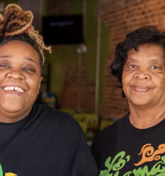 Crystal, left, and Denise Peterson, co-owners of Yo' Mama's Restaurant, in downtown Birmingham are opening a new restaurant, On A Bun. (File)