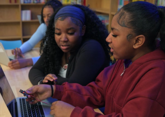 Students at South Hampton K-8 School work on their project for Samsung’s 2025-2026 “Solve for Tomorrow” competition. (Samsung)