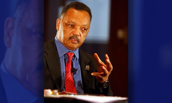 Reverend Jesse Jackson Sr. discusses funding a higher education in the Max Palevsky Cinema in Ida Noyes, April 13, 2009. Photo: Eric Guo / Wikimedia Commons.