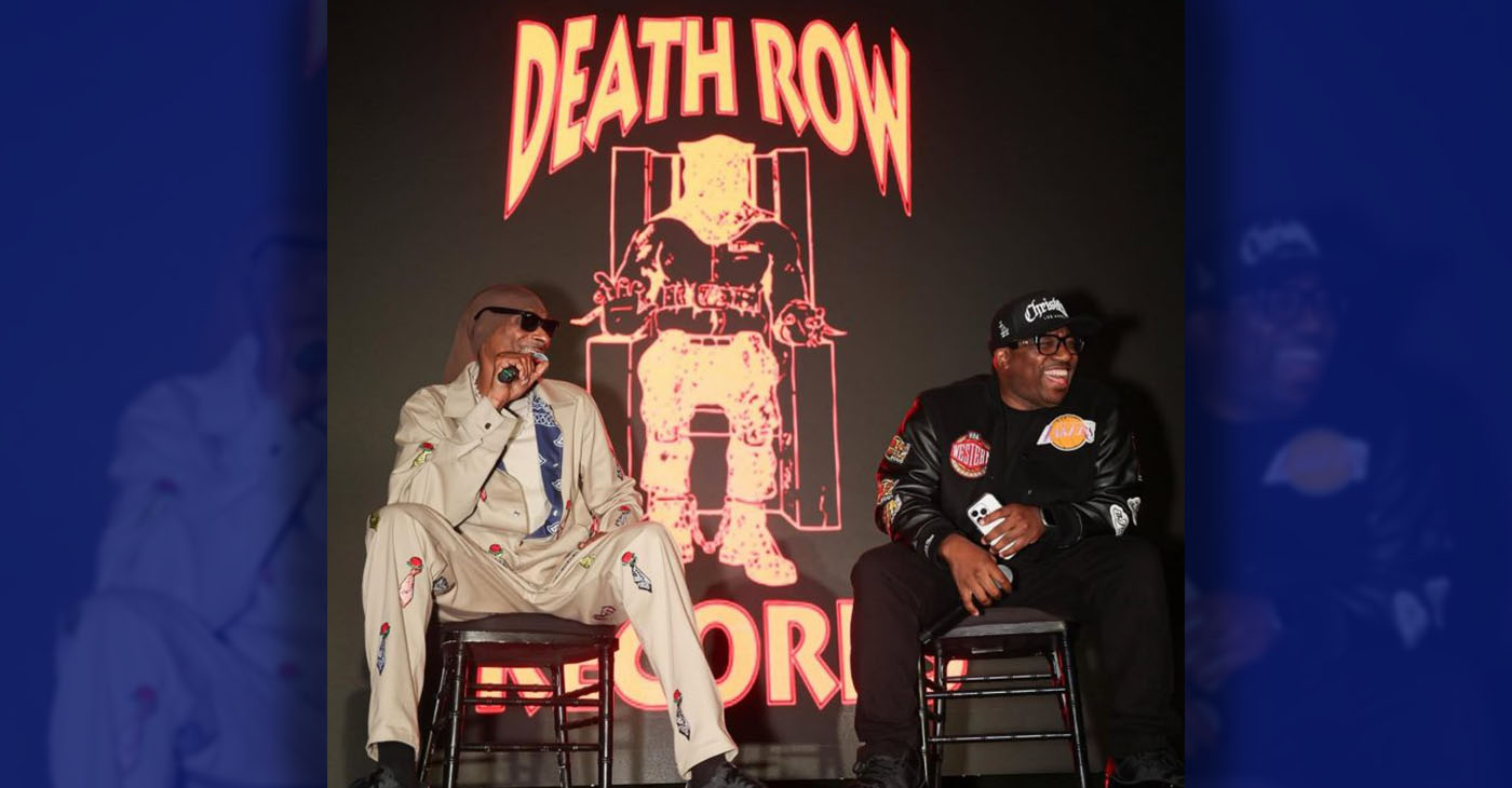 Snoop & DJ Hed conversing during a panel discussion about 10 Til Midnight (CreativeLB/KreativeKapturez)