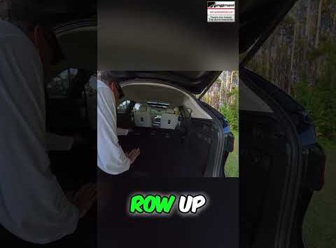 3rd row seating in cars: see this before you buy, explore backseat space #shorts