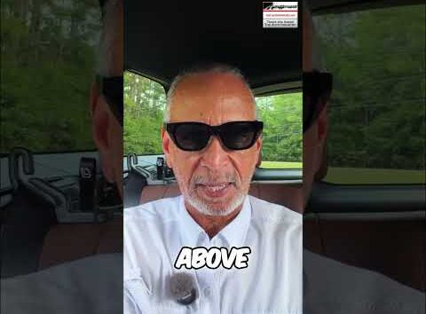Driving safety tips from AutoNetwork.com for a safer commute.