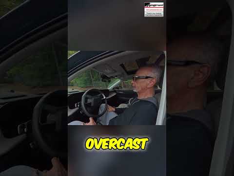 Car dashboard glare distraction, avoiding sun glare on car dashboard, AutoNetwork #shorts