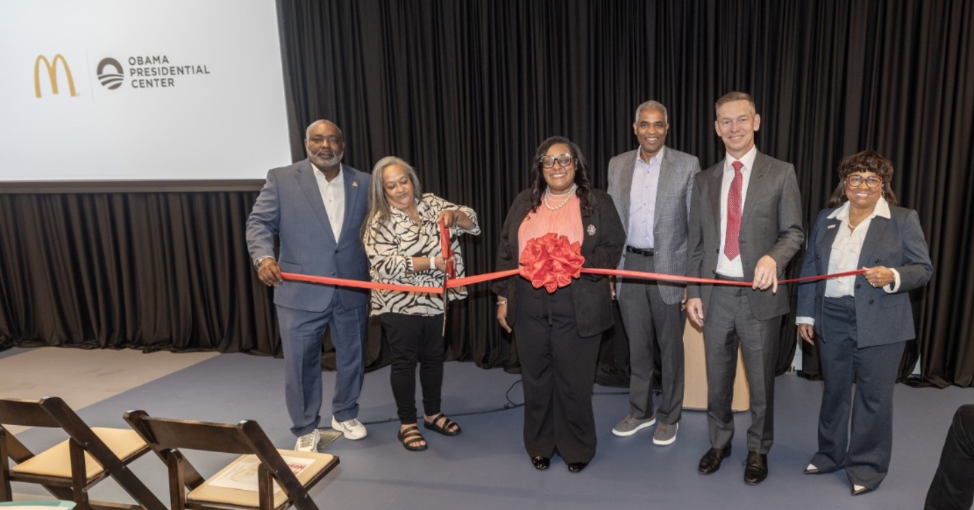 From left to right: Derrick Taylor, BMOA Chicago President; Patrice Petty-Orr, daughter of Herman Petty; Latrice Orr, granddaughter of Herman Petty; Chris Kempczinski, McDonald’s CEO; and Tanya Hill-Holliday, President of the National Black McDonald’s Operators Association.