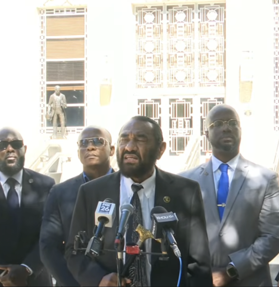 Houston Haitians Push Back Against TPS Terminations