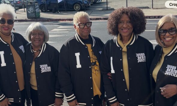 Nuna Phillips-McGee, far right, will be celebrating her 100th birthday with sisters (l. to. r.) Donna Hayes, Ida Williams, Sandra Phillips and Enis Harrison. Photo by Carol Dossman.