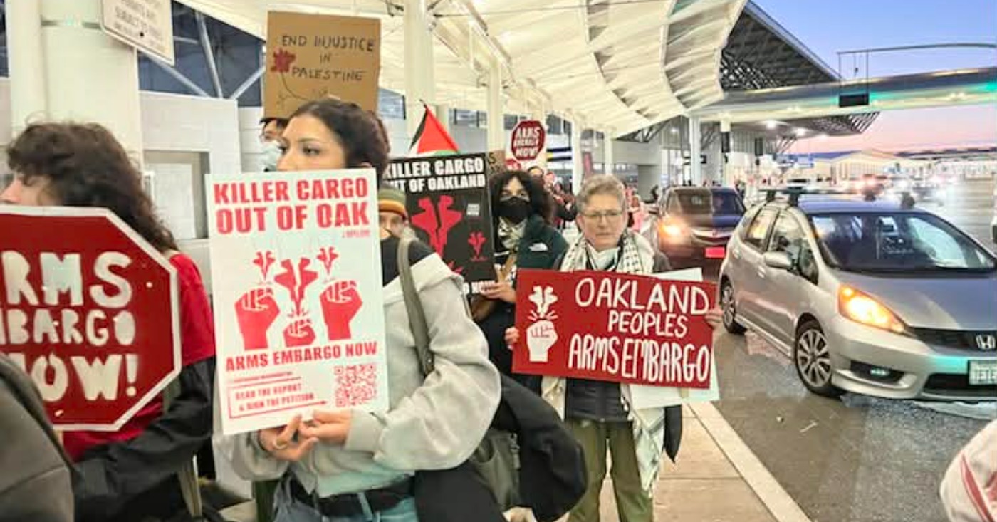 Demonstrators protest against arms shipments to Israel from Oakland International Airport. Photo courtesy of Palestinian Youth Movement.