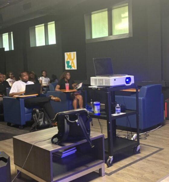 Miki Turner, a professor of professional practice at USC Annenberg and an award-winning journalist, author and producer, visited Xavier’s mass communication department to talk to students about the opportunity to study at USC after graduating from Xavier. (Photo source: Xavier Herald)