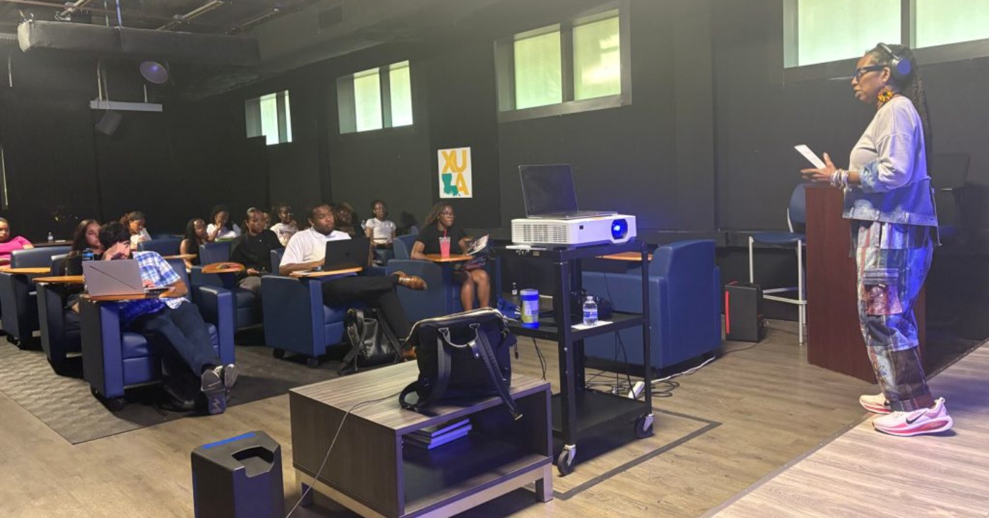 Miki Turner, a professor of professional practice at USC Annenberg and an award-winning journalist, author and producer, visited Xavier’s mass communication department to talk to students about the opportunity to study at USC after graduating from Xavier. (Photo source: Xavier Herald)
