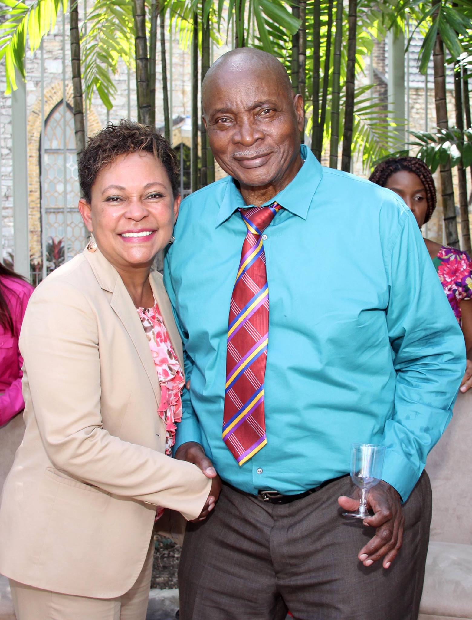 USA Charge d'Affaires Margaret B. Diop with the Mighty Sparrow Date 14 January 2015. Author U.S. Embassy Trinidad and Tobago