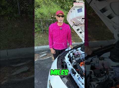 YouTube shorts video explaining car warranty, battery, maintenance, and roadside assistance from AutoNetwork.